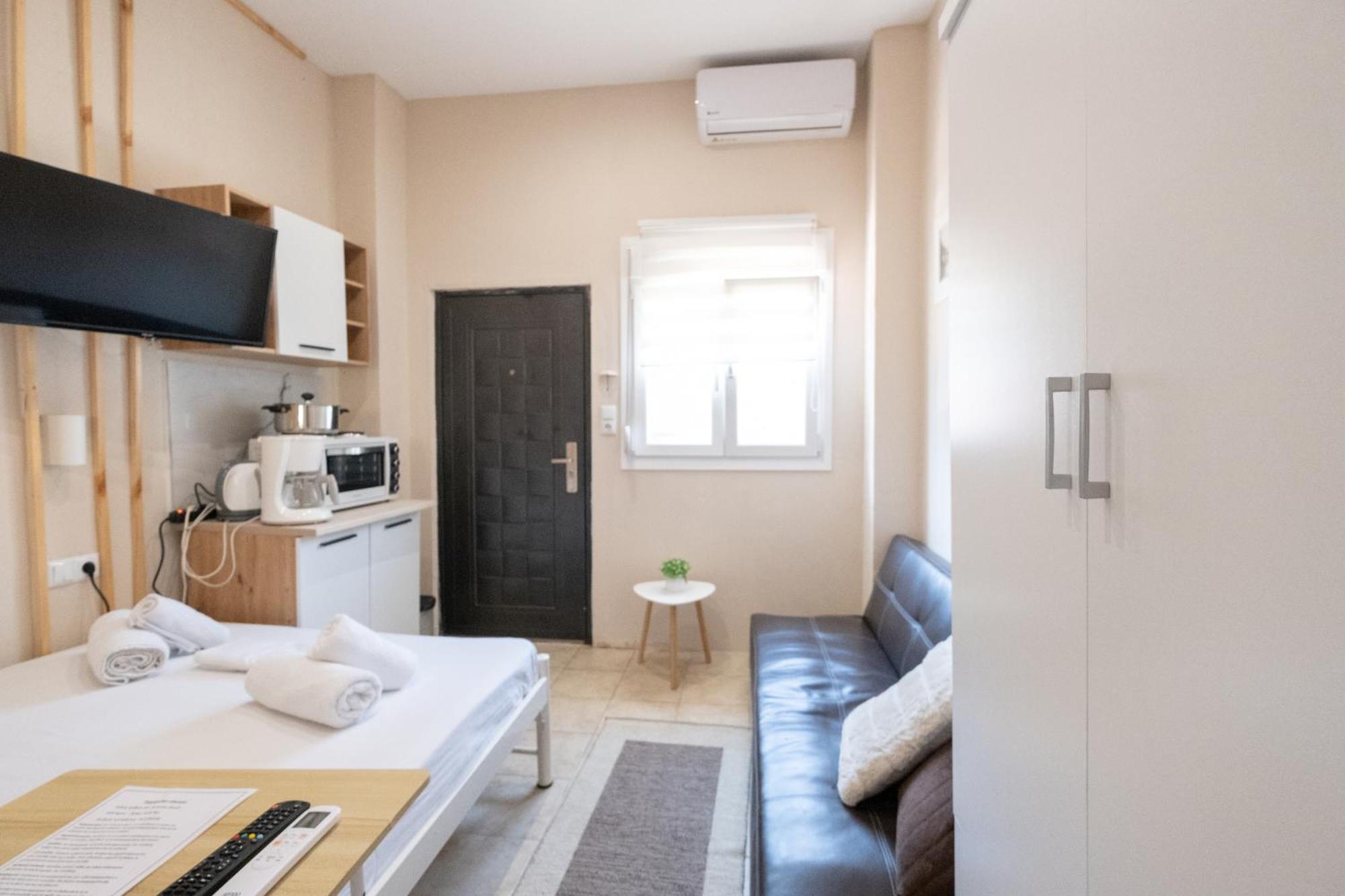 Athanias Studio Драма Экстерьер фото